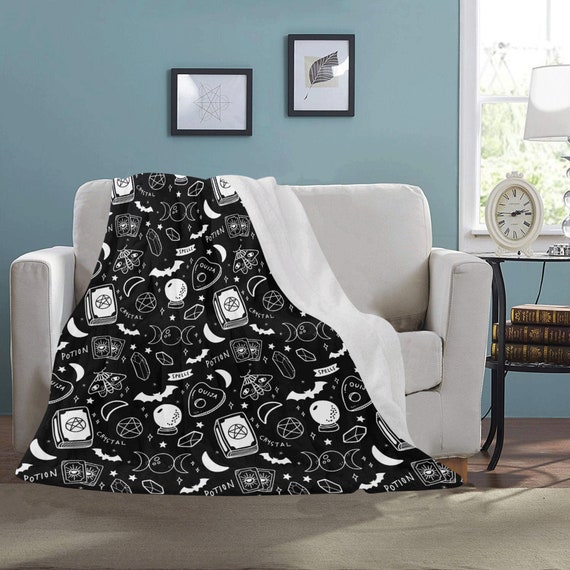 Witchcraft - Gothic home decor - Goth bedding - Occult Fleece Blanket In Black - Goth decor - Spooky home decor