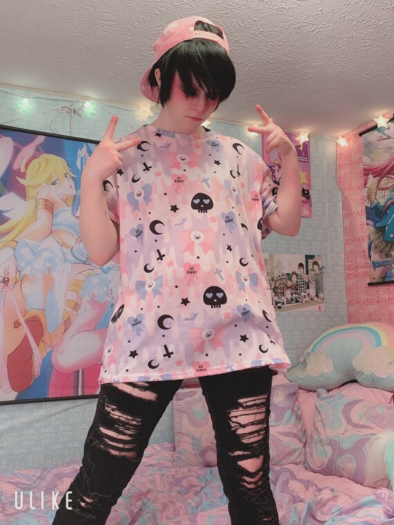 Kawaii Aesthetic printed T-shirt  Harajuku outfits, Pastel goth