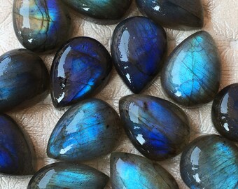 76 Cts Labradorite Loose Gemstone Cabochon 28\u00d743\u00d77.5MM Beautiful Natural Labradorite Pear Shape Blue Flashy Cabochon