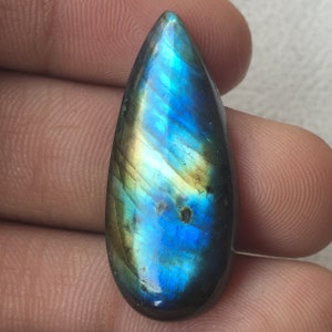 Awesome Labradorite Cabochon Multi Flashy Hand Made Gemstone Hand Polish Labradorite Cabochon Oval Shape Size- 25x15x6 MM Use For Jewelry