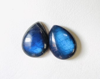 Top Quality blue Flashy Labradorite Smooth Cabochon gemstone Both Side Polish Size 18x25 MM 1 Pair Labradorite Wholesaler Cabochon