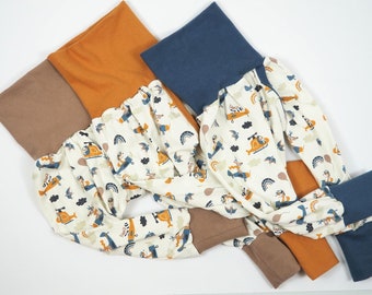 Organic split pants, slit pants, diaper-free pants in various sizes