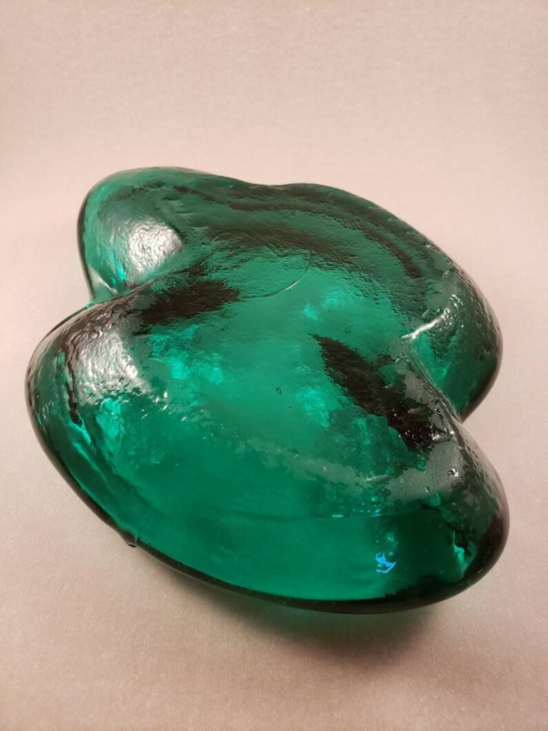 Blenko #966 Free Form dish in Sea Green