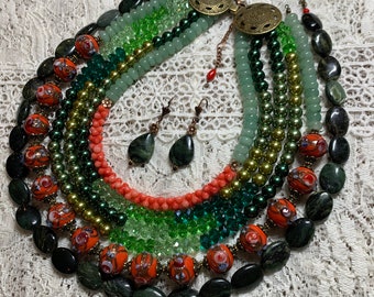 RED CORAL NECKLACE glass beads of the Venetian type Real coral necklace dark green serpentine stone necklace Green strass Namysto set