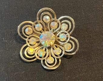 Vintage Aurora Borealis Rhinestone Floral Brooch – Silver Tone Mid Century Pin