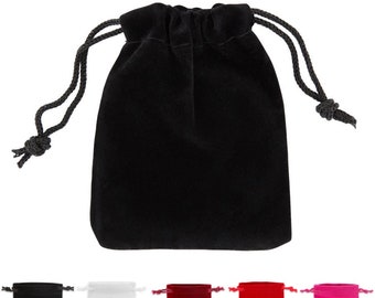 Soft velvet bag size 9x7; 12x9 or 15 x 12 cm available in various colors