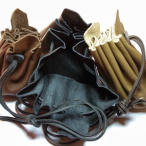 Sac en cuir médiéval en cuir nappa de vachette de haute qualité, couleurs au choix noir, marron, marron clair. image 1