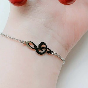 Treble clef bracelet. STAINLESS STEEL, for music lovers, musical notes. handmade, craft, jewelry. gift, art