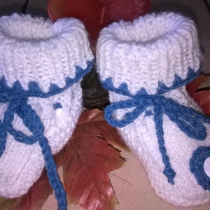 Mignon main tricoté chaussons bébé image 1