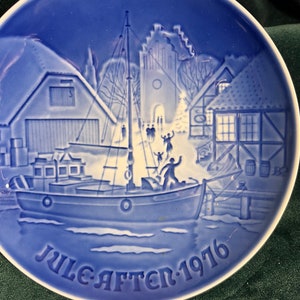Royal Copenhagen Christmas Collector’s Plate