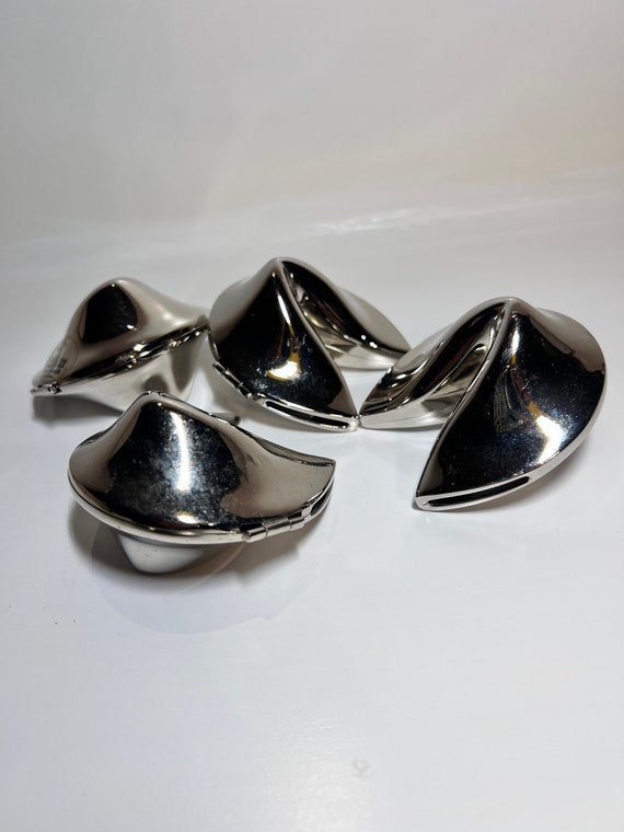 Silver fortune cookie box