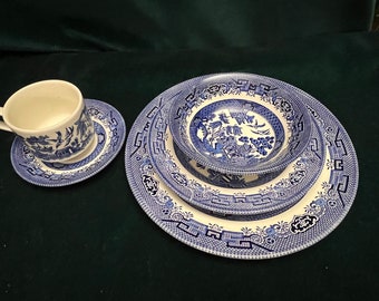 Churchill Willow Blue Plates