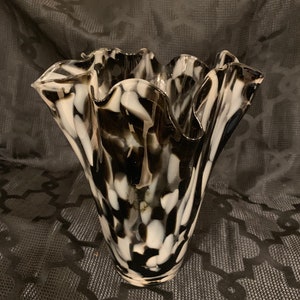 art glass handkerchief vase black white