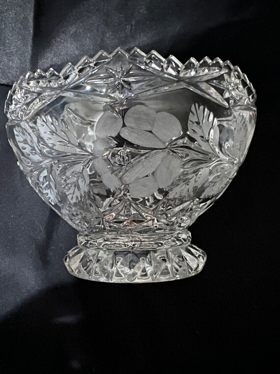 Zajecar Lead Crystal Etched Flower Bowl Etsy