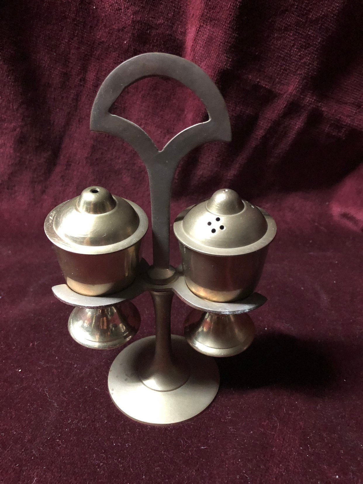 真鍮　ブラス　イギリス　ソルト＆ペッパートレイのセット　ヴィンテージ 真鍮ブラスイギリスソルト＆ペッパートレイのセットヴィンテージ