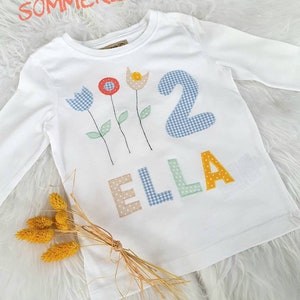 Birthday shirt with name and flowers