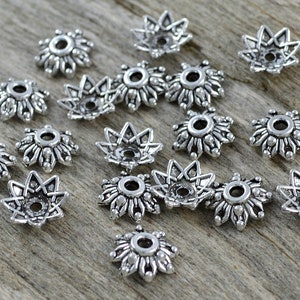 30 bead caps flowers, antique silver 8.5 mm image 1