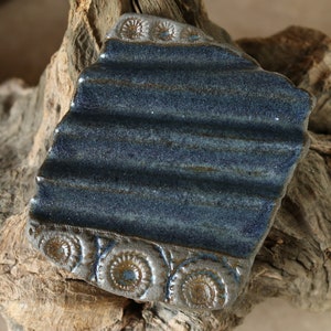 Porte-savon vague sèche grande / porte-savon argile noire Ozeanblau