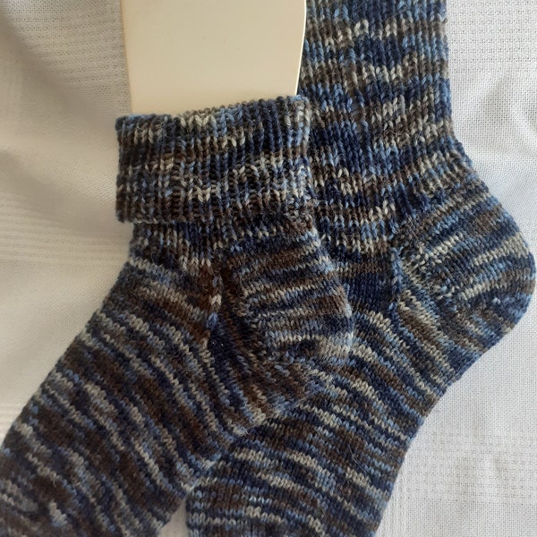 dicke Socken handgestrickt Strümpfe Sofasocken Gr. 42 43 warme Wollsocken braun-blau