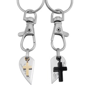 Personalized keychain with engraving pendant made of stainless steel personalized gifts for couples