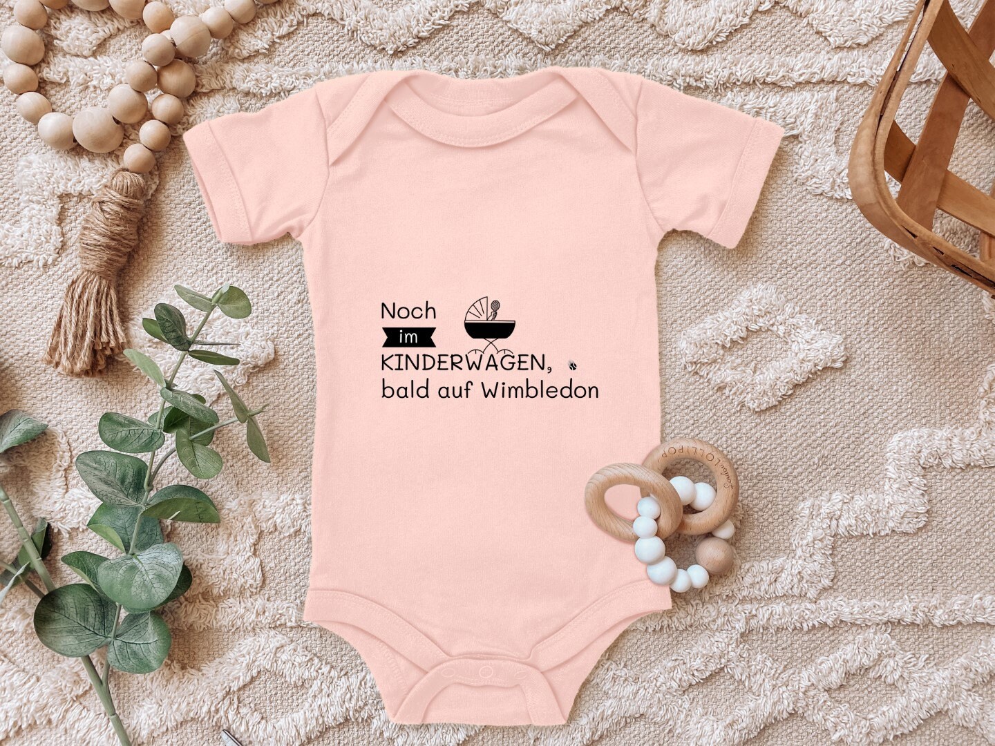 Baby T-Shirt Mit Tennis-Spruch - Lustiges Geschenk Für Angehende Wimbledon-Stars