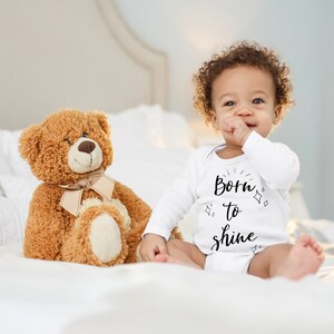 Body de bebé con estampado Body de bebé en diferentes colores &quot;Born to Shine&quot; Regalo para niño pequeño Algodón orgánico de manga larga