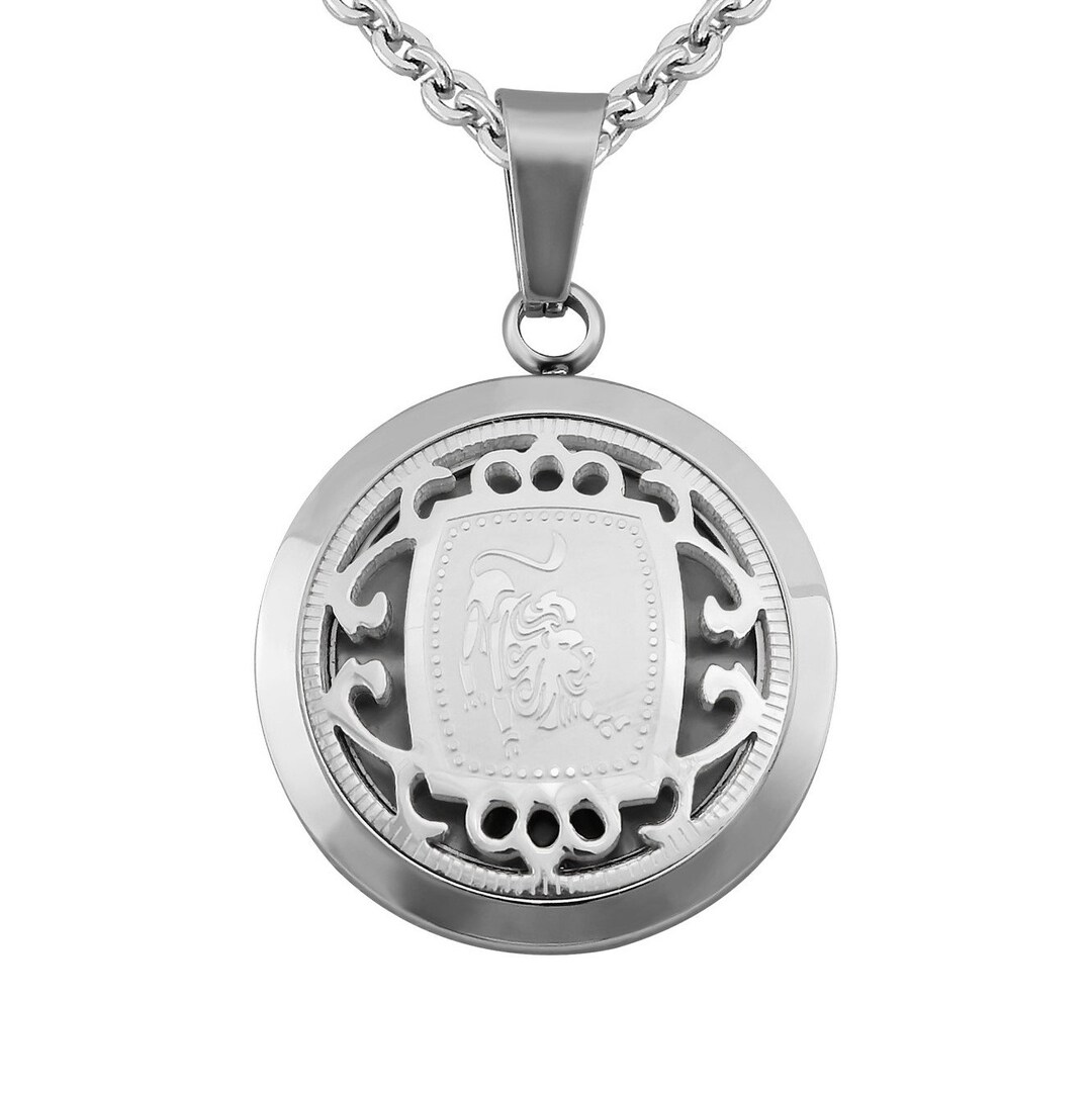 Personalized Necklace With Engraving Pendant Zodiac Sign Leo Made of Stainless Steel in Silver