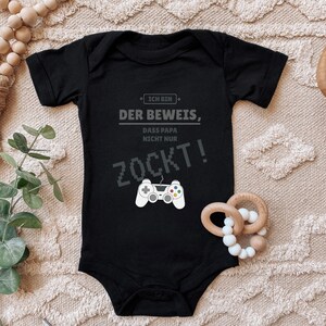 Baby bodysuit &quot;Ik ben het bewijs dat papa niet alleen gokt&quot; grappig gezegde, voor gamers peuters voor de geboorte, biologisch katoen met korte mouwen