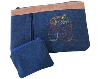 Zip Up Zippy Clutch