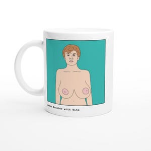 James Acaster avec des seins | Cadeau amusant pour les fans du comédien britannique James Acaster et du podcast Off Menu | Plus grand que celui d'Ed Gamble