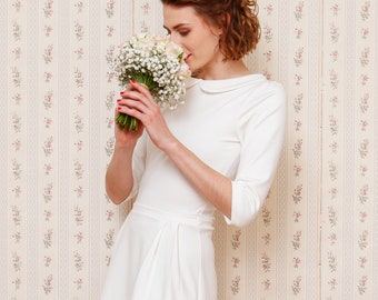 Stella wedding dress with Peter Pan collar, cream white