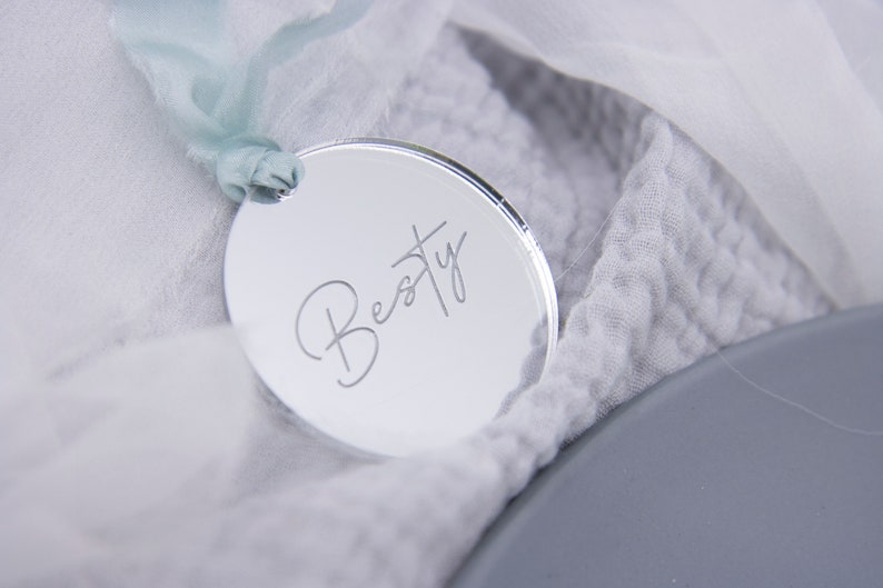 Place cards with names personalized made of mirror acrylic silver in different shapes Laser engraving image 1