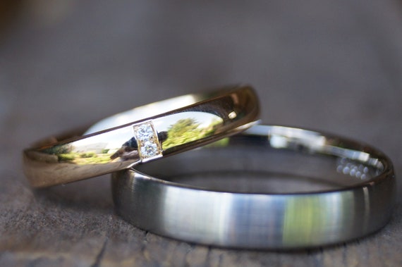Get the Perfect Women's 950 Palladium Wedding Rings | GLAMIRA.in
