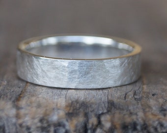 Ring "Zusammen" Silber Hammerschlag matt