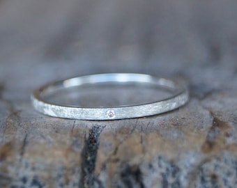 Partnerring "Zusammen" Stapelring Beisteckring Silber eismatt, Brillant 0,005 ct zartrosa