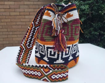 Authentic Handmade Bags Mochilas Wayuu Viva Colombia III COLLECTION MEDIANA