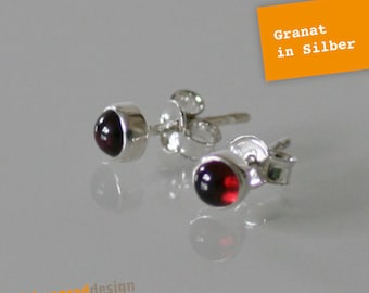 Silver stud earrings with garnet - round - 4 mm - AJ