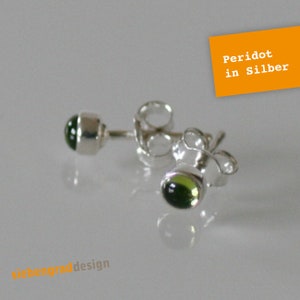 Silver ear studs with peridot - round - 3 mm - AJ