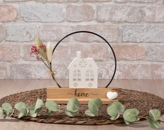 Decorative stand-metal ring decoration house