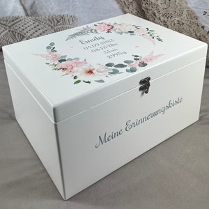 Caja de recuerdos para bebé grande, flores, zarcillos de flores, corona, floral, caja de recuerdos, con fechas de nacimiento, regalo de bautizo, regalo de Navidad para niño