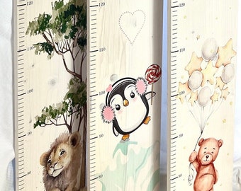 Children's measuring stick, personalized, various motifs - lion in savannah landscape, penguin, bear with balloons.