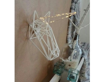Unicorn Head Trophy: 3D Polygonal Wall Decor with LED Horn