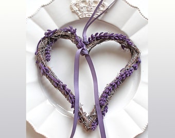 Lavendelherz aus geweißter Rebe 14x15cm lila Türkranzmit Ripsband Shabby Chic Vintage Herz Hochzeit Floristik Deko Landhaus