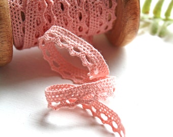 1m hübsche Vintage Spitze Klöppelborte Blümchen pastell orange SHRIMP 12mm Borte Baumwolle Baumwollborte Nähen lace Deko