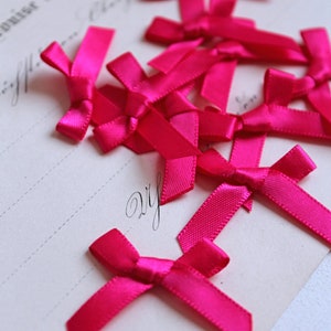 0.16Eur/pc 10 satin bows loops 3 cm shocking pink scrapbooking applique craft decoration DIY sewing quilt NR 175 image 2