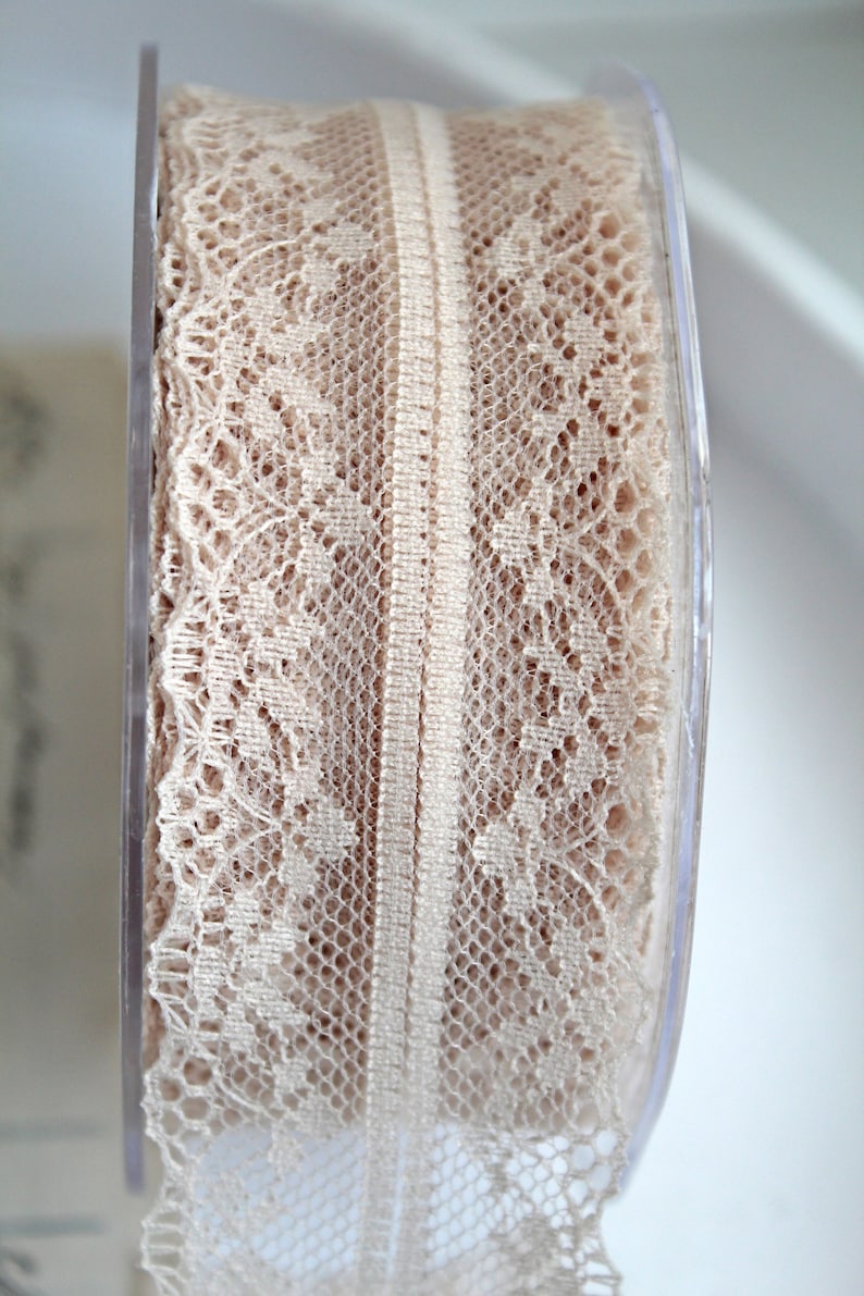 1m feinste Spitzenborte 4cm breit cappuccino creme beige Lace waschbar Spitze Vintagespitze VSP Dekoband im Zuschnitt Bild 1