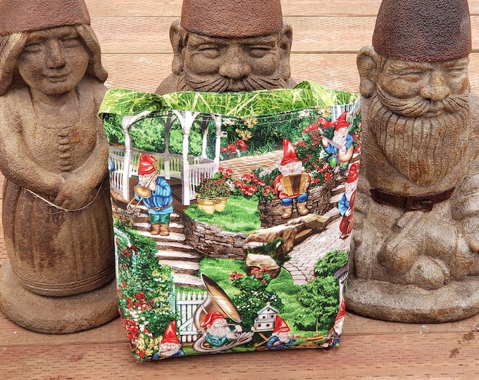 Garden Gnomes grocery shopping bag. Imagine all that Jazz all day long.