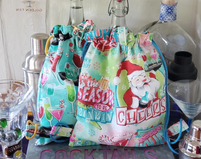Holiday Cheers reusable gift bags. Happy Hour with Santa Claus.