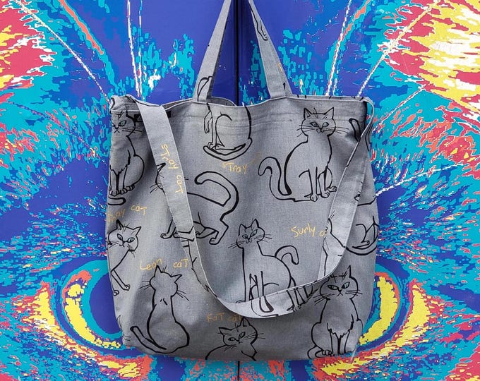 A dream cat shopper bag. Miaow sketches, three-straps, linen extravaganza.