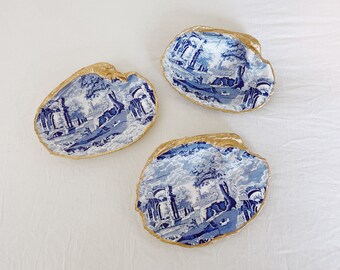 Clam Shell Jewelry and Trinket Dish, Decoupage